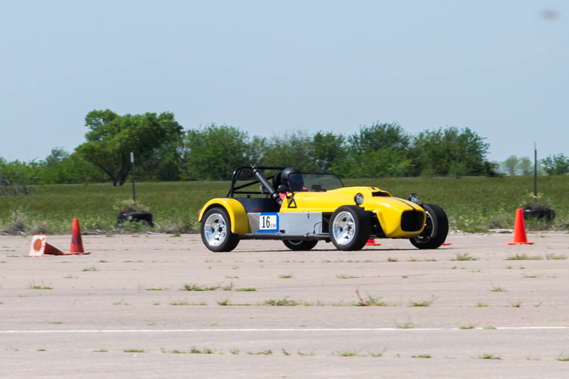 Illustration for article titled Huge Juicy Autocross Photodump